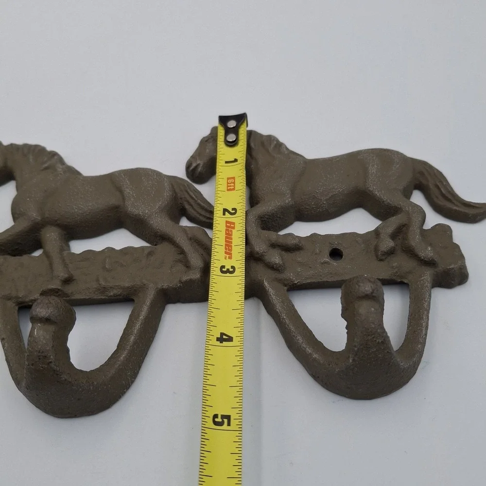 Vintage Rustic Cast Iron Running Horses Wall Hook Rack 3 Hook Western Decor 12